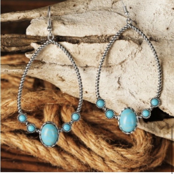 Boho Festival Western Style Water Drop Silver Hook
Turquoise Earrings, NWT - Picture 5 of 7